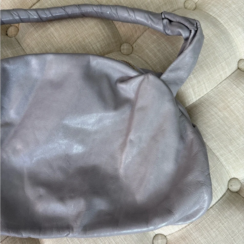 SATCHEL. Savannah Women's Shoulder Bag - Picture 4 of 12
